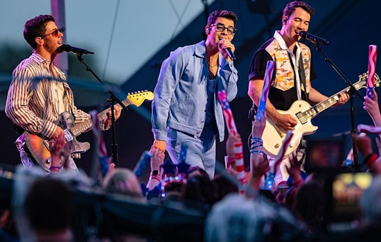 Jonas Brothers to Celebrate 20 Years with “Living the Dream” Tour Stop at Boston's Fenway Park