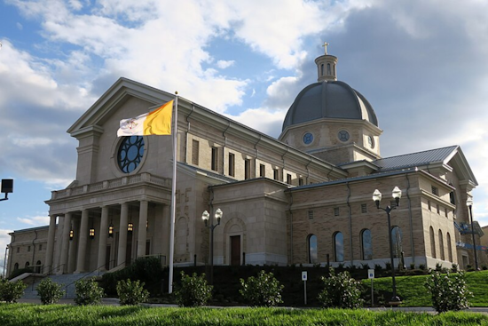Knoxville Diocese Assigns Priest New Role After Investigation Confirms Frequent Boundary Violations
