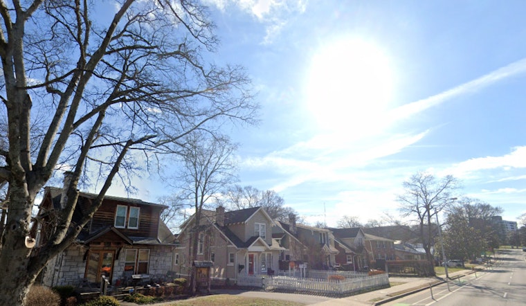 Knoxville Forecast: Sunny Spells and Showers with Gusty Winds Ahead, Says NWS