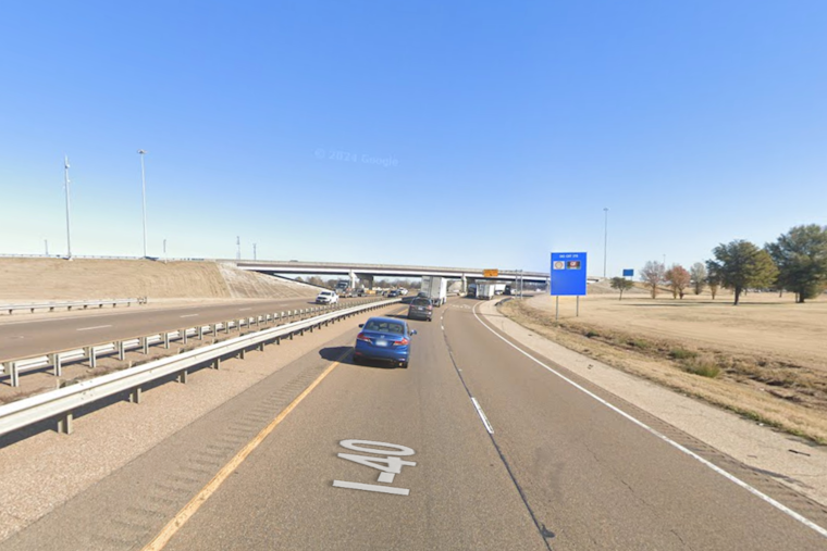 Knoxville Man Killed in Early Morning Collision with Parked Semi on I-40 Near Sevierville