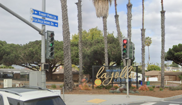 La Jolla Welcomes Visitors with New Gateway Sign, Celebrates Community Support at Ribbon-Cutting Ceremony