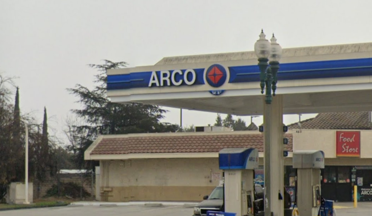 La Puente Gas Station Clerk Survives Point-Blank Shooting in Robbery Attempt, Suspect Detained