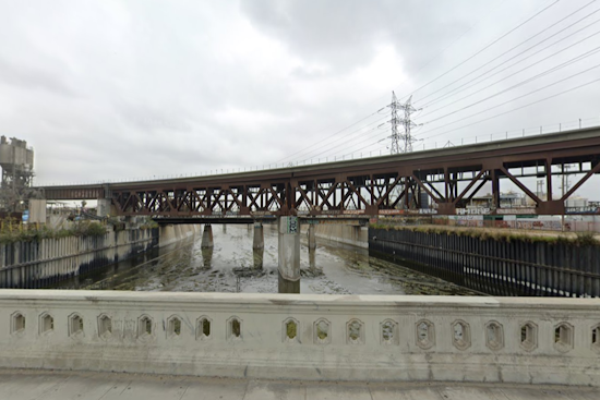 LAFD Conducts Air Hoist Rescue in Complex Boyle Heights River Operation