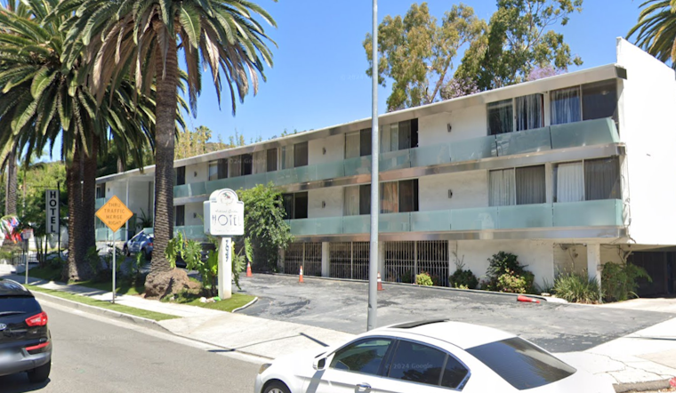 LAFD Extinguishes Blaze at Hollywood Hotel in 14 Minutes, Franklin Avenue Temporarily Closed During Operation