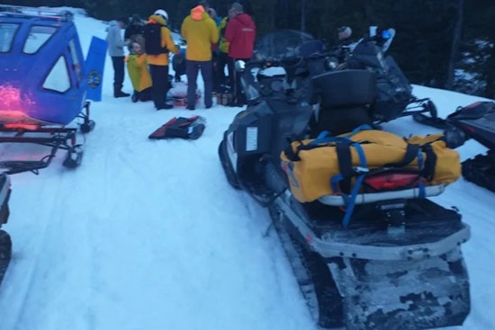 Lake Oswego Teen Seriously Injured in Snowmobile Accident Near Bend, Rescued by Deschutes County Teams