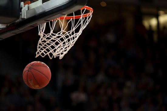 Last-Second Three-Pointer by Florida Seals 86-84 Win, Ousting UNLV Lady Rebels from WB Invitational Tournament