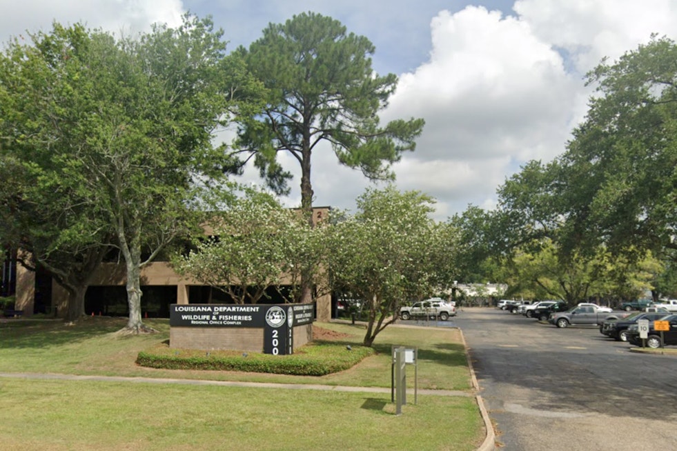 LDWF Brings Licensing Convenience to Commercial Fishers in Louisiana with Statewide Field Office Visits