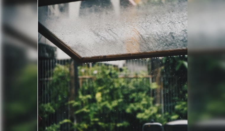 Los Angeles Braces for Rainy Day as NWS Confirms 100% Precipitation, Clear Skies on the Weekend Horizon
