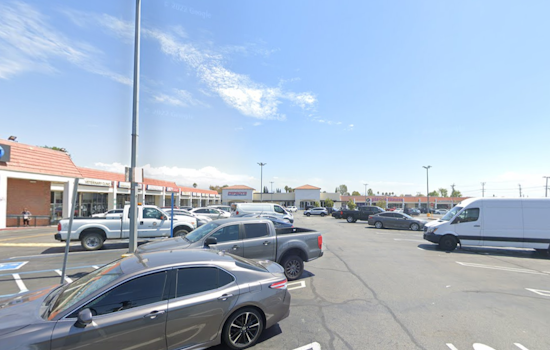 Los Angeles Fire Department Heroically Douses Fire at Granada Hills Strip Mall, No Injuries Reported