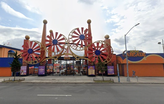 Luna Park in Brooklyn to Kick Off Season with Cyclone's 98th Anniversary and Free Egg Creams
