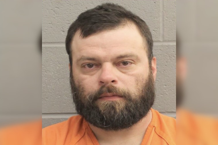 Man Accused of Attempting to Sell Cocaine at Kuykendahl Road Bar and Grill Arrested