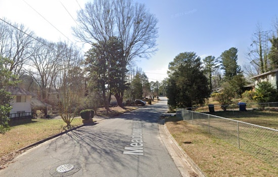 Man Allegedly Stabbed in Face by Relative During Domestic Dispute in Atlanta Neighborhood