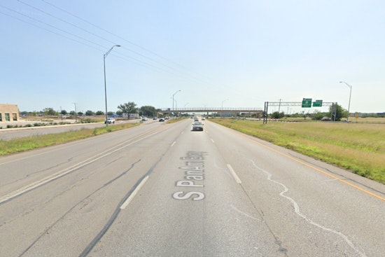 Man Critically Injured After Collision with 18-Wheeler on I-35 South in San Antonio