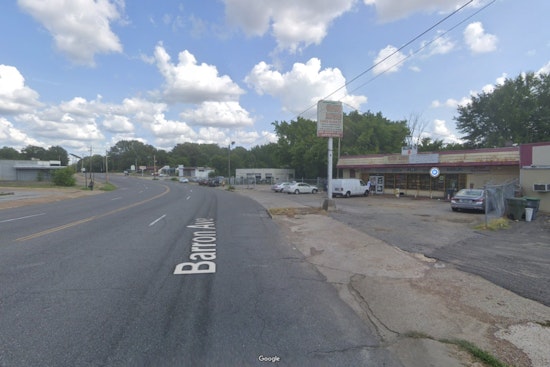Man Critically Injured in Shooting at Orange Mound Market, Memphis, Suspect Detained