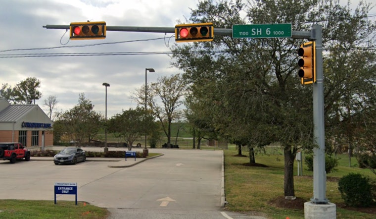 Man Killed in Collision Involving Car and 18-Wheeler on South State Highway 6 in Houston