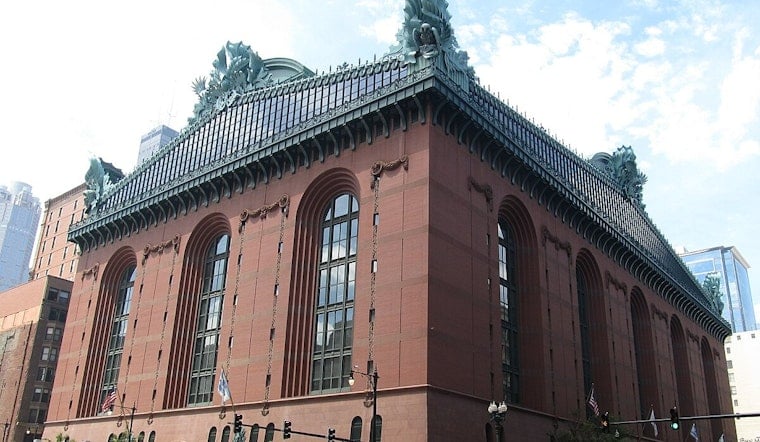 Man Stabbed Inside Harold Washington Library in Downtown Chicago, Police Seek Assailant