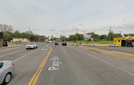 Man Stable after Being Shot and Robbed in Hamilton Heights, St. Louis Police Seek Suspect