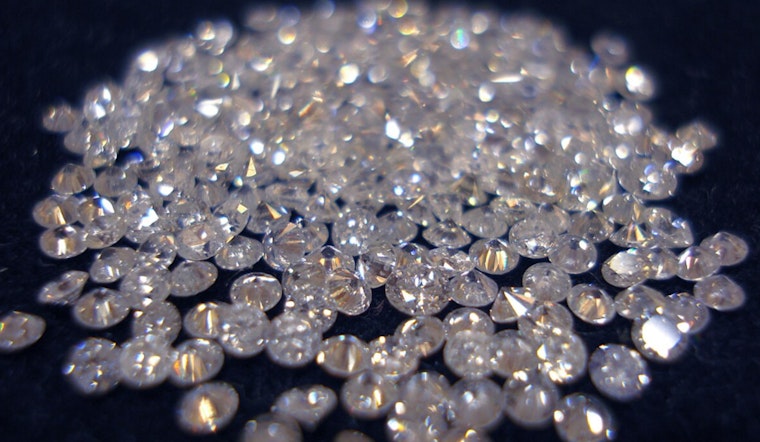 Manhattan Diamond Dealer Pleads Guilty to Grand Larceny for Swapping Real Stones with Fakes