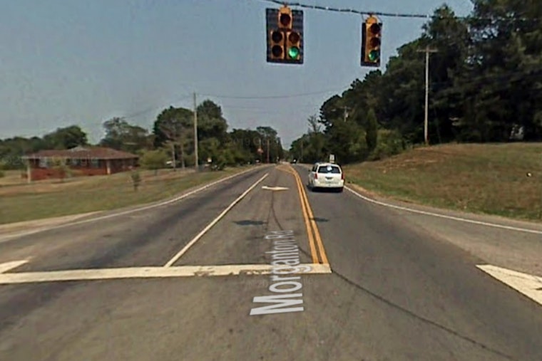 Maryville's Morganton Road Reopens at William Blount Drive Following Serious Car Crash