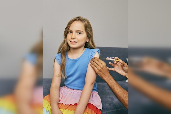 Measles Outbreak Ignites Vaccine Rush in Texas Pharmacies, CVS and Walgreens Step Up as Cases Soar