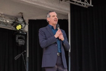 Miami Beach Mayor Withdraws Proposal to Terminate O Cinema's Lease Amid Free Speech Advocacy