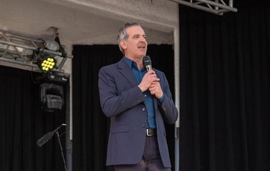Miami Beach Mayor Withdraws Proposal to Terminate O Cinema's Lease Amid Free Speech Advocacy