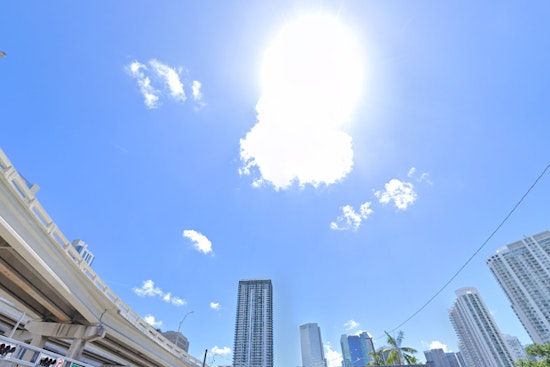 Miami to Enjoy Sun and Rising Temperatures with Midweek Shower Chances, Forecasts Suggest