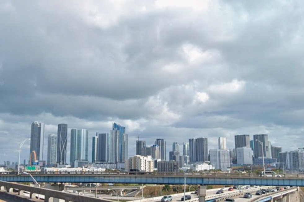 Miami Weather Features Mixed Skies and Warmth with Modest Rain Chances Ahead
