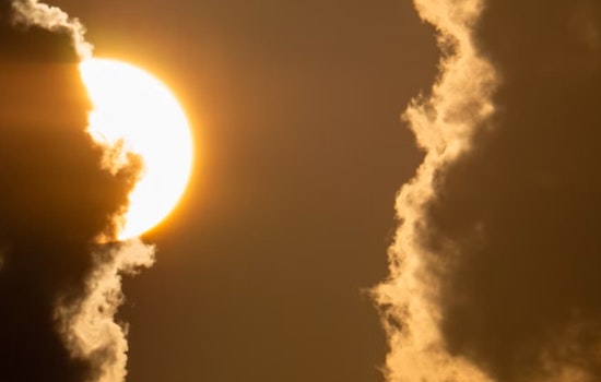 Miami Weather Rollercoaster with Sunny Skies Cool Breezes and a Chance of Showers Ahead