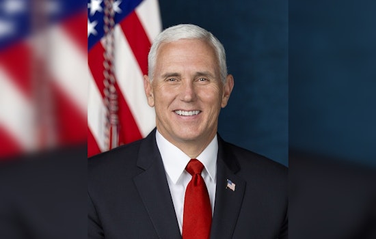 Mike Pence Delivers Candid Speech in Palm Beach, Reflects on Career and GOP's Future Near Trump's Mar-a-Lago