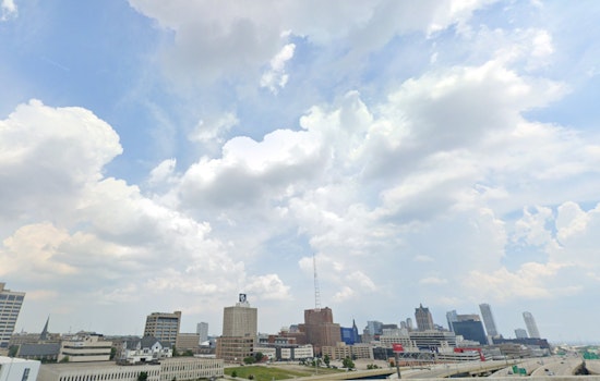 Milwaukee Braces for Mix of Rain and Snow with Thunderstorms Likely as Temperatures Fluctuate