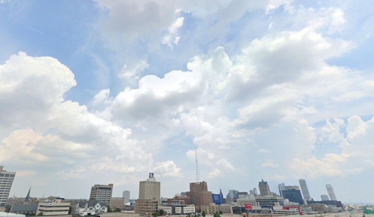 Milwaukee Braces for Mix of Rain and Snow with Thunderstorms Likely as Temperatures Fluctuate