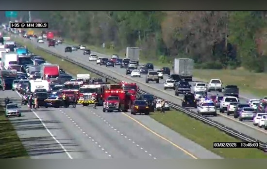 Multi-Vehicle Collision on I-95 South Near St. Augustine Leads to Traffic Delays and Minor Injuries