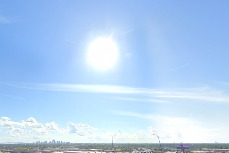 New Orleans Braces for Mixed Weather Bag, From Sunny Skies to Thunderstorms Ahead