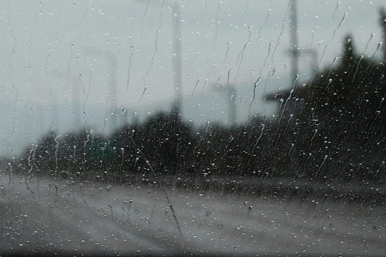 New Orleans Braces for Possible Showers and Thunderstorms, Weekend Weather to Challenge Outdoor Plans