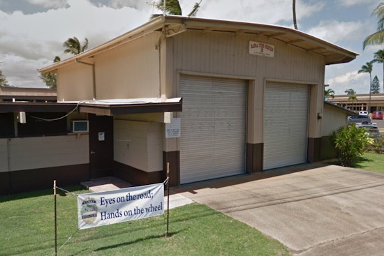 Ohio Tourist Rescued by Kaua‘i Fire Department from Kalalau Trail After Sustaining Injury