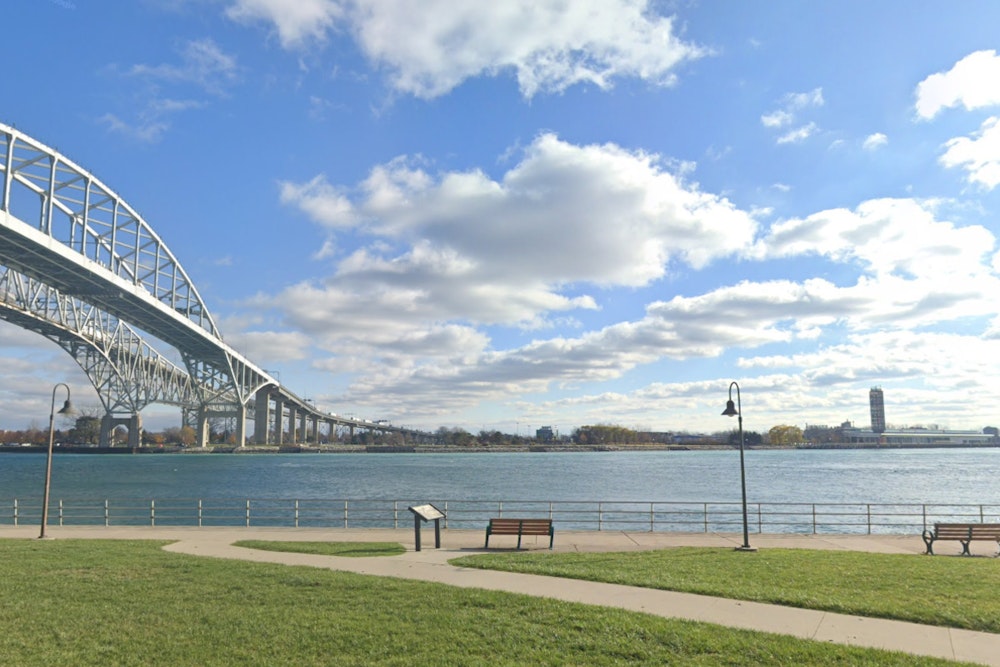 Oil Spill Near Suncor Refinery Prompts Joint U.S.-Canada Clean-Up Efforts on St. Clair River