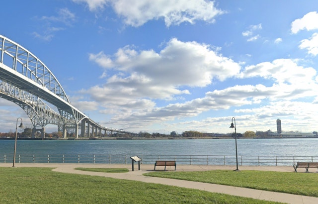 Oil Spill Near Suncor Refinery Prompts Joint U.S.-Canada Clean-Up Efforts on St. Clair River