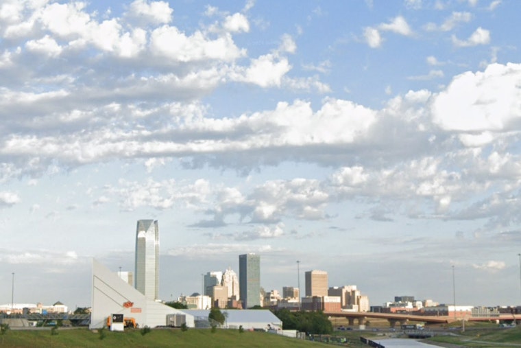 Oklahoma City Weather Update, Blend of Sunshine and Showers Ahead, Says National Weather Service