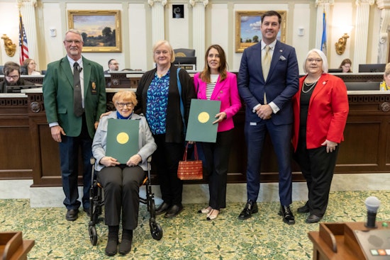 Oklahoma House Honors Female Aeronautics Pioneers on Rosie the Riveter Day