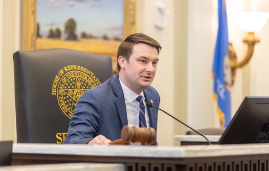 Oklahoma House Passes Bill Enabling Retired Teachers to Rejoin Workforce Sooner Amidst Shortage