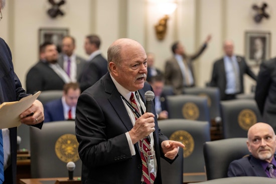Oklahoma House Passes Bill to Enhance Pharmacy Technician Training, Aiming for Higher Quality Healthcare