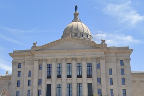 Oklahoma Legislature Honors Firefighters in Unanimous Resolution Amid Devastating Wildfires