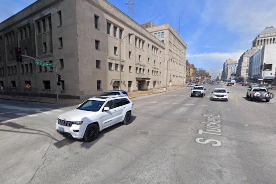 One Dead and Another Injured in Downtown St. Louis Shooting as Police Seek Leads