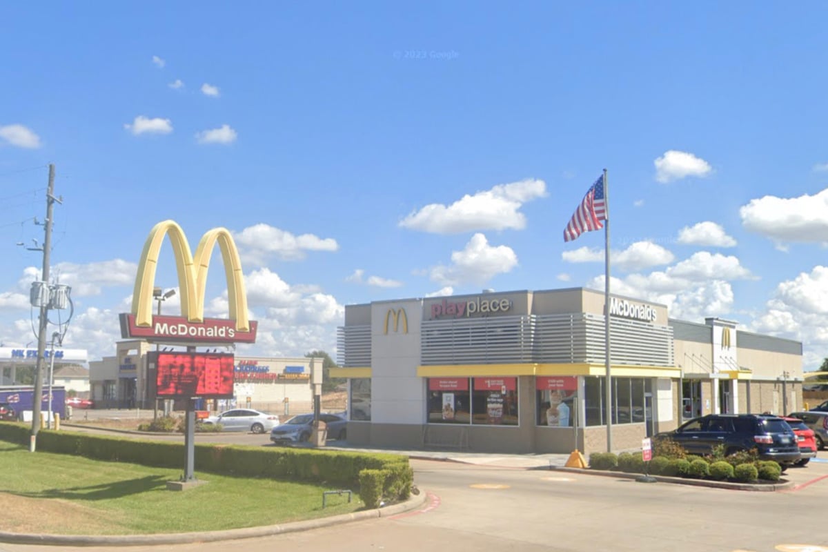 One Dead, One Injured in Shooting at McDonald's Near Katy Amid Teen