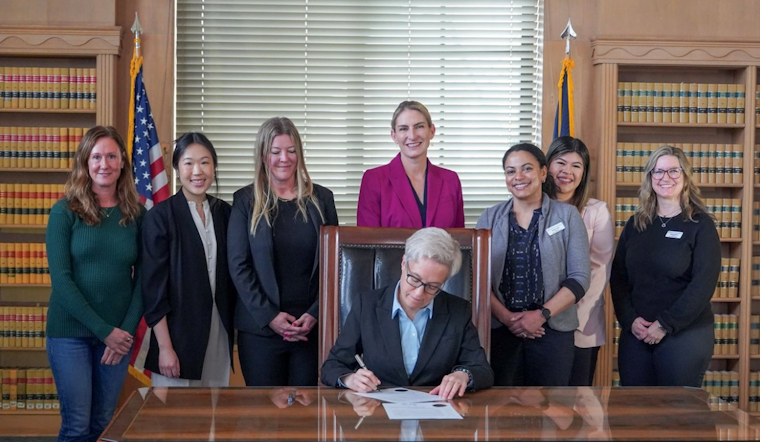 Oregon Governor Tina Kotek Declares March 10 as Abortion Provider Appreciation Day Amidst National Reproductive Rights Battles