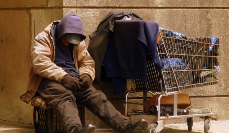 Orlando Launches "Dignity Buses" to Shelter Homeless, Amid Heated Debate on City's Efforts