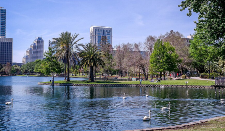 Orlando Residents to Revel in Warm Weekend with Chance of Sunday Showers
