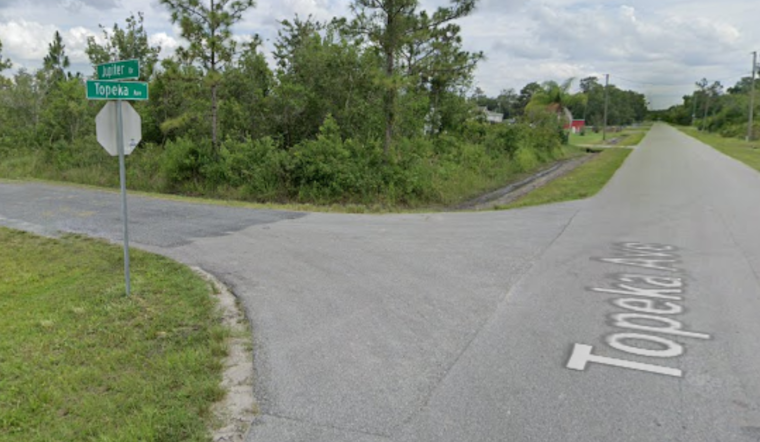 Osceola County Firefighters Rapidly Contain Brush Fire in Holopaw, Avert Damage to Homes