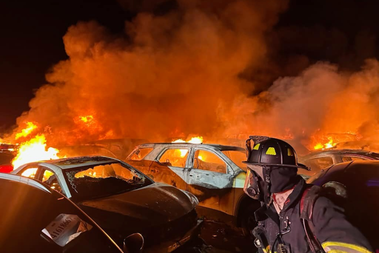 Over 40 Vehicles Engulfed in Flames in Lorain: Firefighters Battle Early Morning Blaze on Deer Trail Lane
